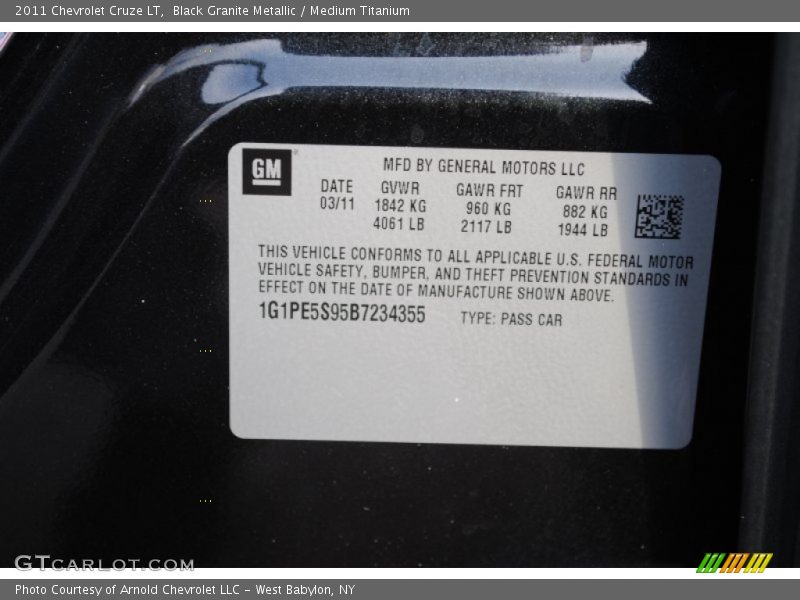 Black Granite Metallic / Medium Titanium 2011 Chevrolet Cruze LT