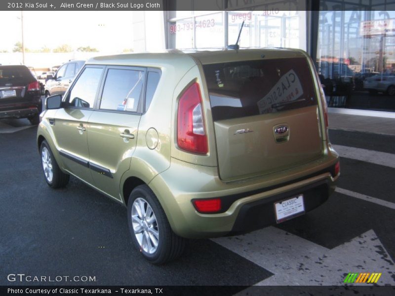 Alien Green / Black Soul Logo Cloth 2012 Kia Soul +