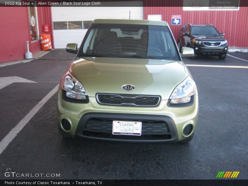 Alien Green / Black Soul Logo Cloth 2012 Kia Soul +