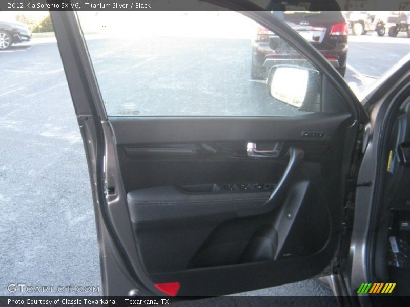 Titanium Silver / Black 2012 Kia Sorento SX V6