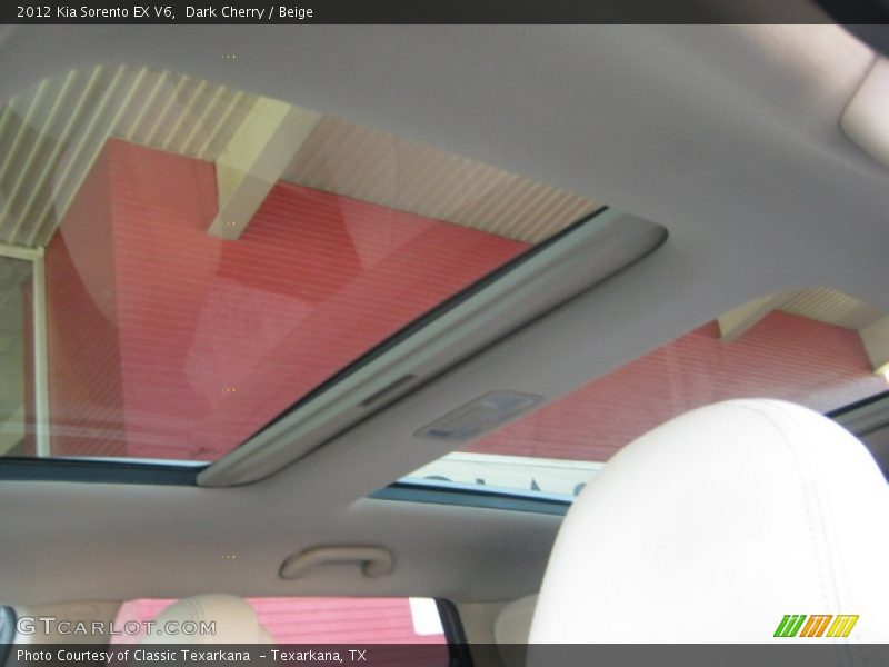 Dark Cherry / Beige 2012 Kia Sorento EX V6