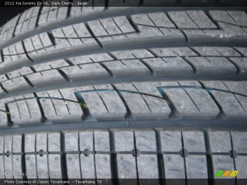 Dark Cherry / Beige 2012 Kia Sorento EX V6