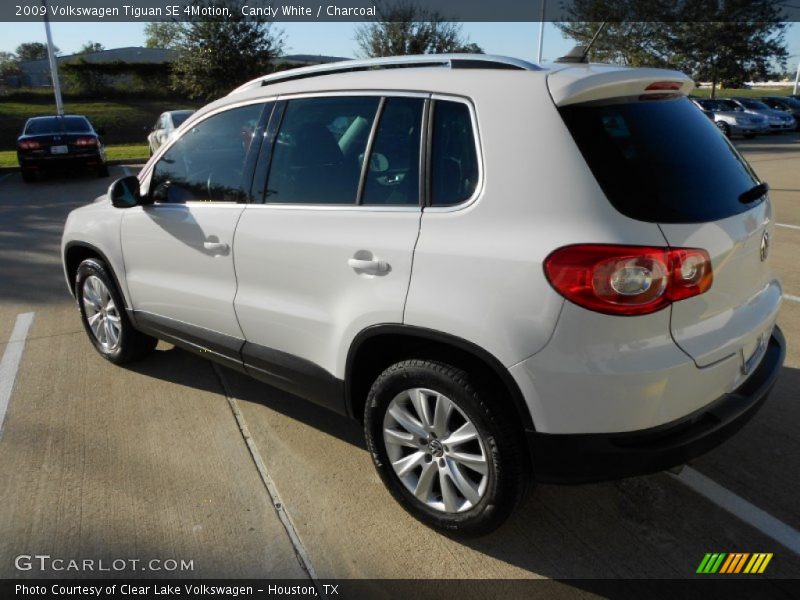 Candy White / Charcoal 2009 Volkswagen Tiguan SE 4Motion