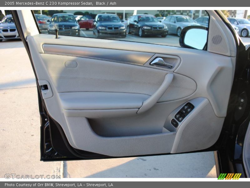 Black / Ash 2005 Mercedes-Benz C 230 Kompressor Sedan
