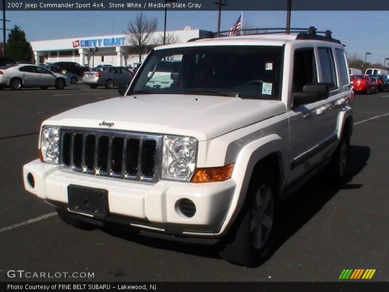 Stone White / Medium Slate Gray 2007 Jeep Commander Sport 4x4