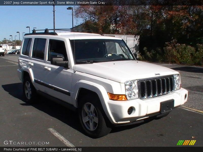 Stone White / Medium Slate Gray 2007 Jeep Commander Sport 4x4