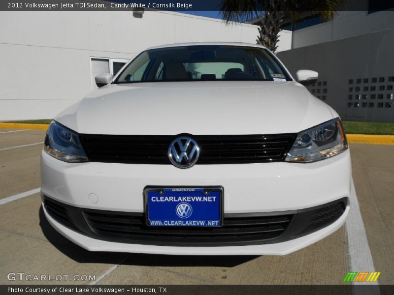 Candy White / Cornsilk Beige 2012 Volkswagen Jetta TDI Sedan