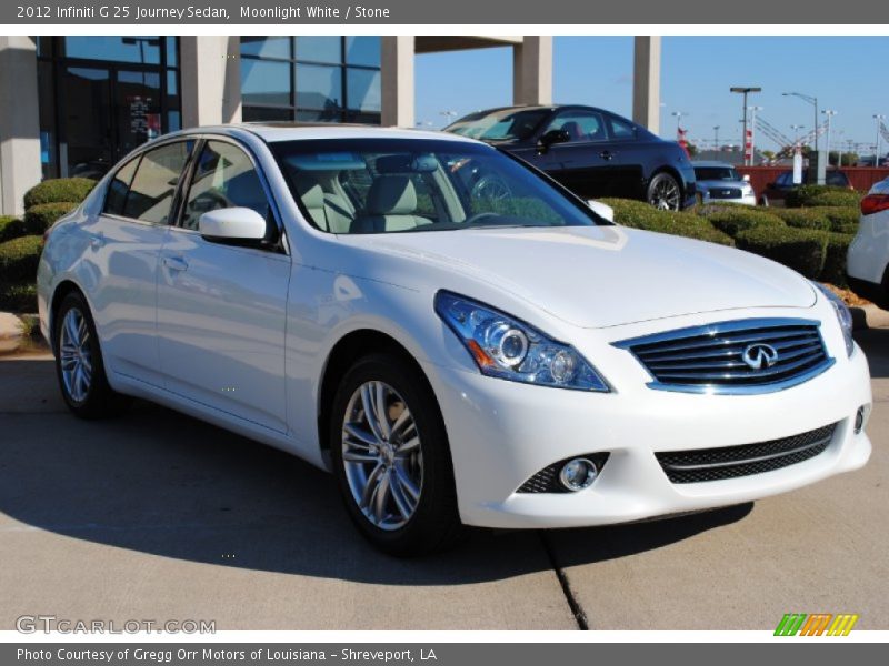 Front 3/4 View of 2012 G 25 Journey Sedan