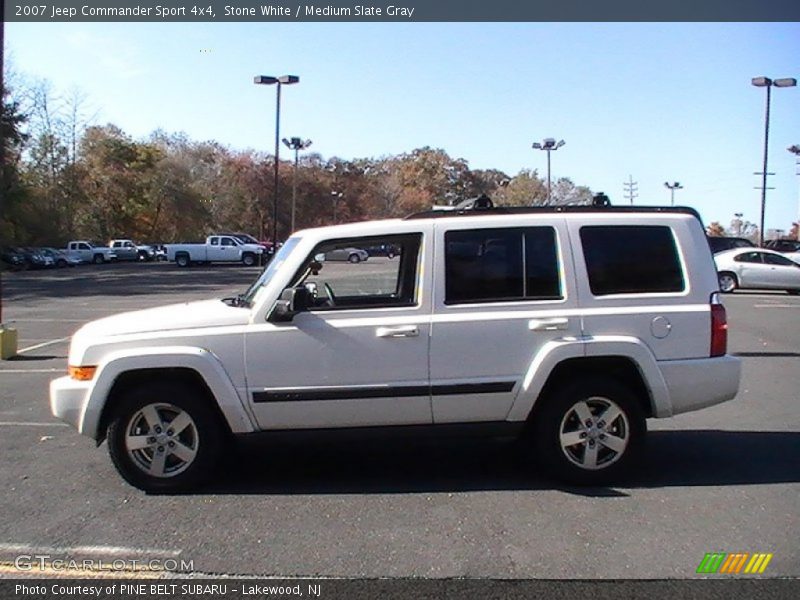 Stone White / Medium Slate Gray 2007 Jeep Commander Sport 4x4