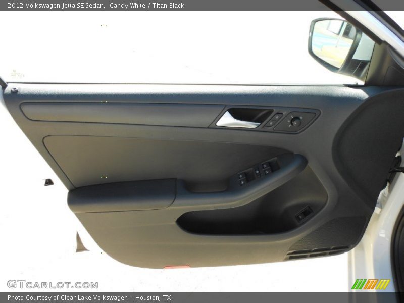 Candy White / Titan Black 2012 Volkswagen Jetta SE Sedan
