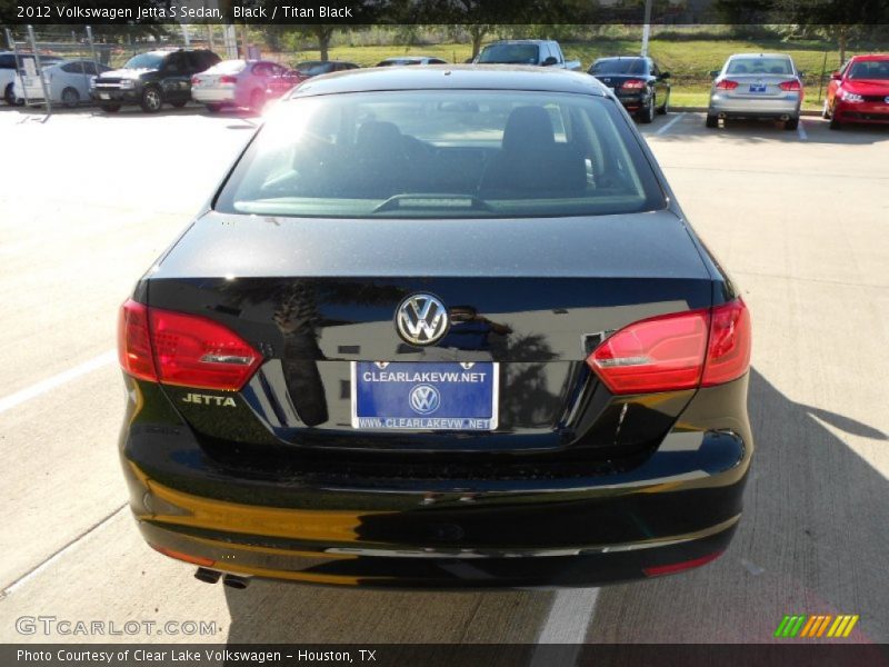 Black / Titan Black 2012 Volkswagen Jetta S Sedan