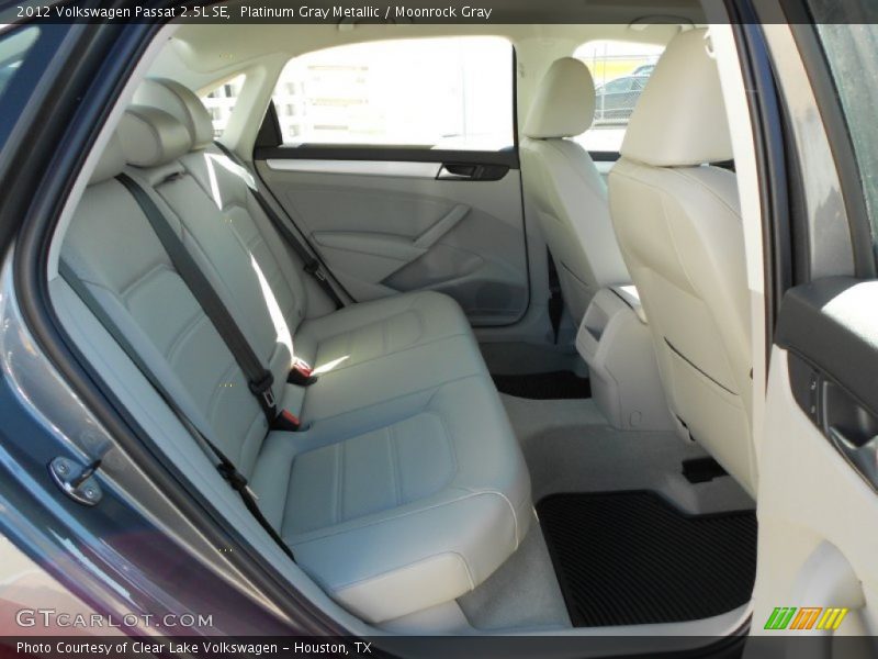  2012 Passat 2.5L SE Moonrock Gray Interior