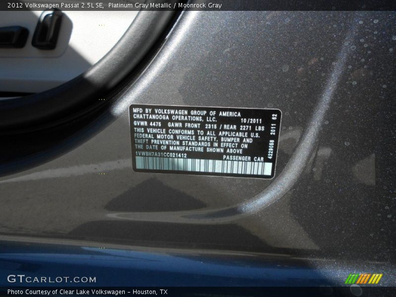 Platinum Gray Metallic / Moonrock Gray 2012 Volkswagen Passat 2.5L SE