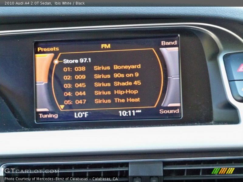 Ibis White / Black 2010 Audi A4 2.0T Sedan