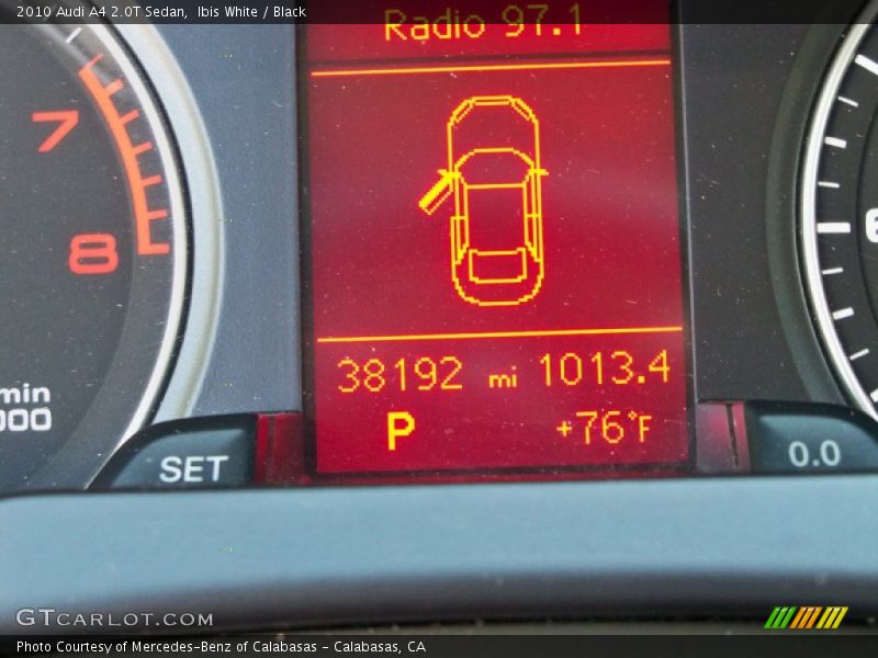 Ibis White / Black 2010 Audi A4 2.0T Sedan