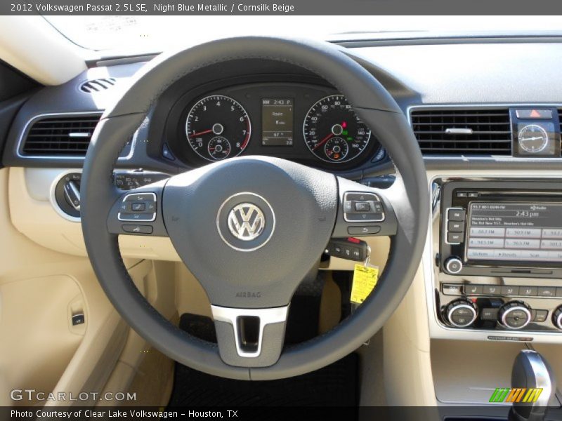  2012 Passat 2.5L SE Steering Wheel