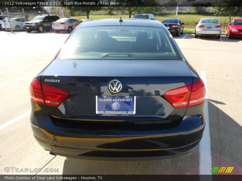 Night Blue Metallic / Titan Black 2012 Volkswagen Passat 2.5L S