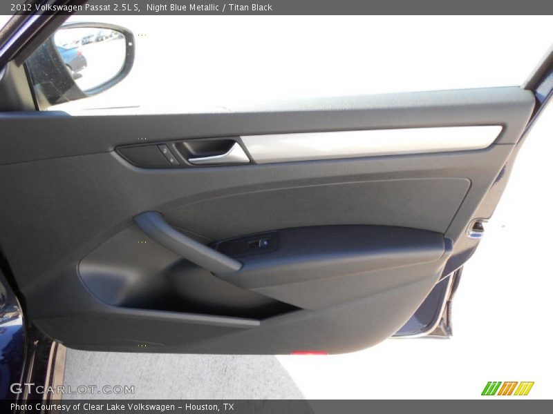 Night Blue Metallic / Titan Black 2012 Volkswagen Passat 2.5L S
