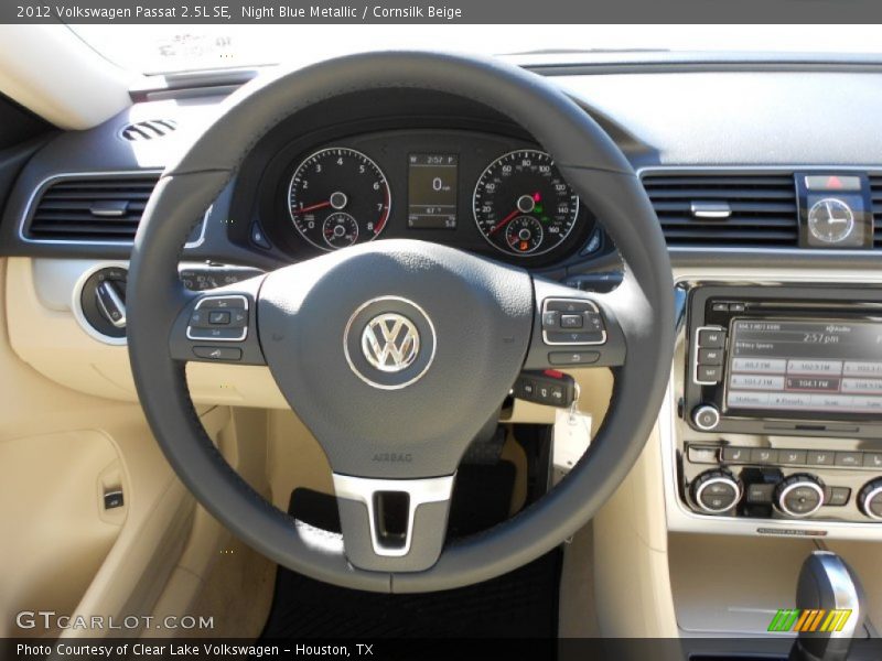  2012 Passat 2.5L SE Steering Wheel