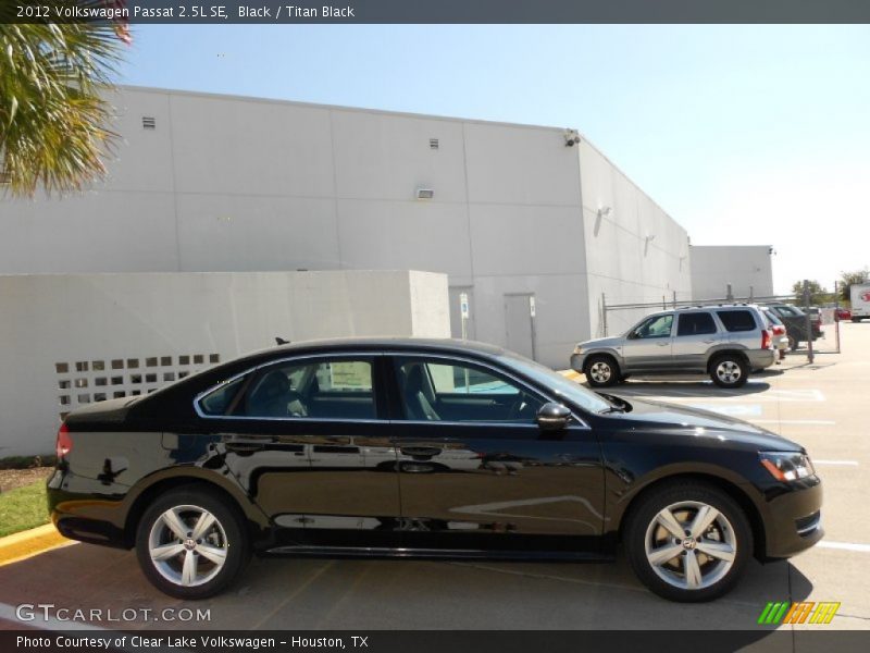 Black / Titan Black 2012 Volkswagen Passat 2.5L SE