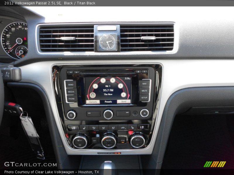 Black / Titan Black 2012 Volkswagen Passat 2.5L SE