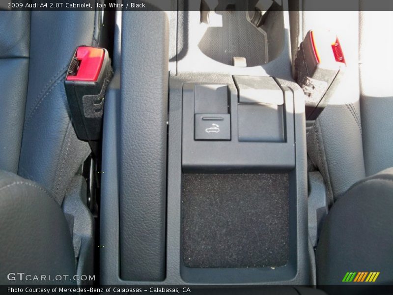 Ibis White / Black 2009 Audi A4 2.0T Cabriolet