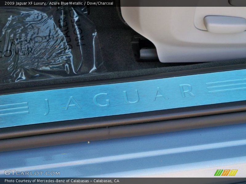 Azure Blue Metallic / Dove/Charcoal 2009 Jaguar XF Luxury
