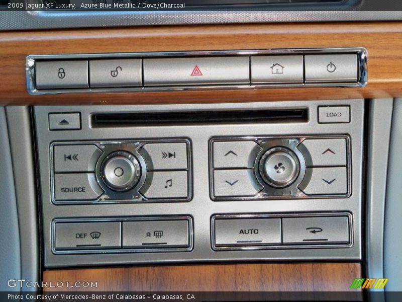 Azure Blue Metallic / Dove/Charcoal 2009 Jaguar XF Luxury