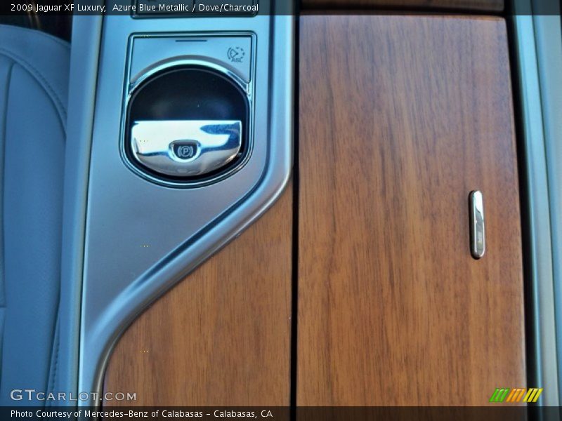 Azure Blue Metallic / Dove/Charcoal 2009 Jaguar XF Luxury