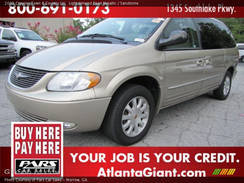 Light Almond Pearl Metallic / Sandstone 2002 Chrysler Town & Country LXi