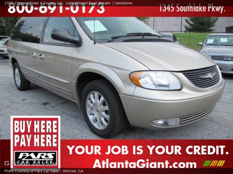 Light Almond Pearl Metallic / Sandstone 2002 Chrysler Town & Country LXi