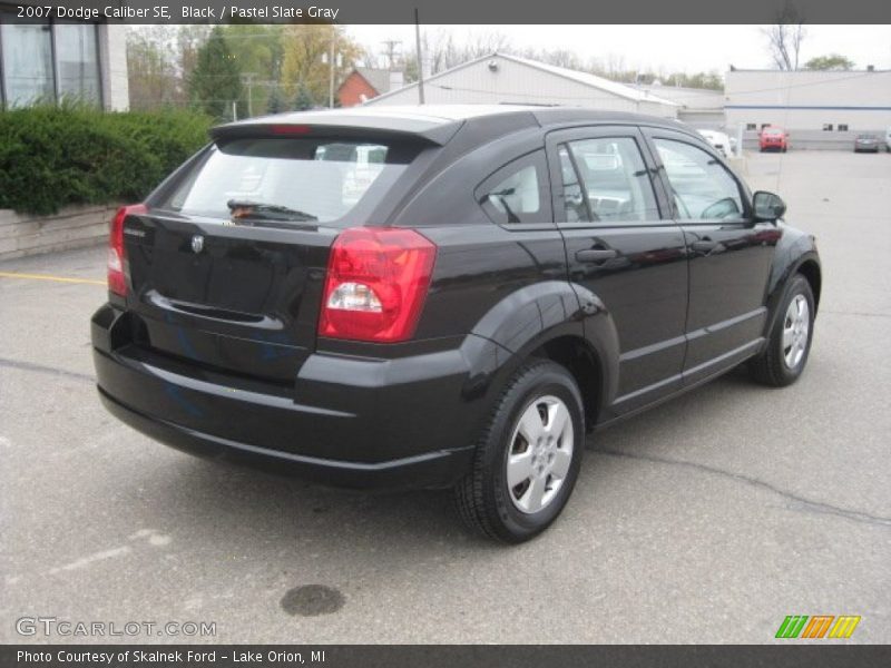 Black / Pastel Slate Gray 2007 Dodge Caliber SE