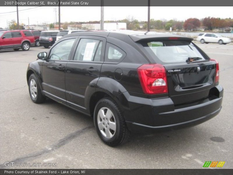 Black / Pastel Slate Gray 2007 Dodge Caliber SE