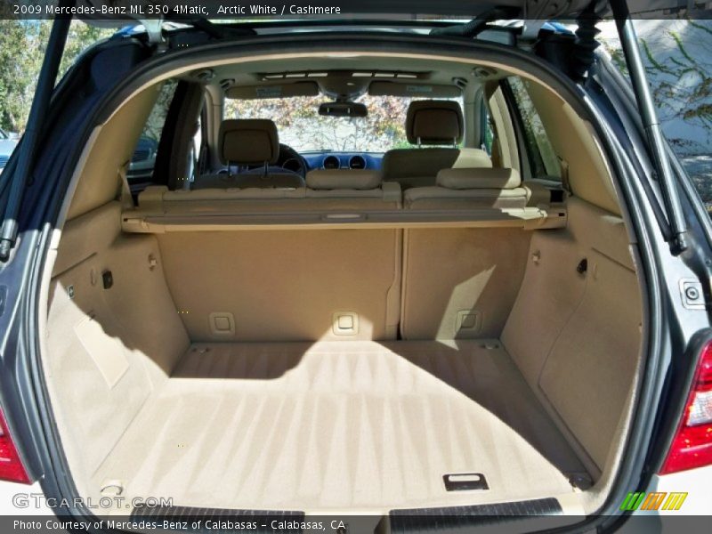 Arctic White / Cashmere 2009 Mercedes-Benz ML 350 4Matic
