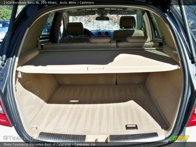 Arctic White / Cashmere 2009 Mercedes-Benz ML 350 4Matic
