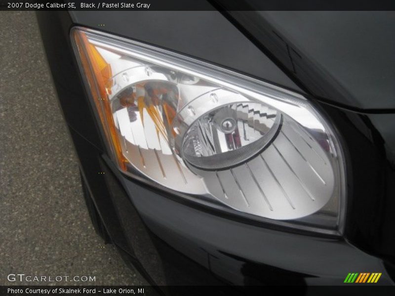Black / Pastel Slate Gray 2007 Dodge Caliber SE