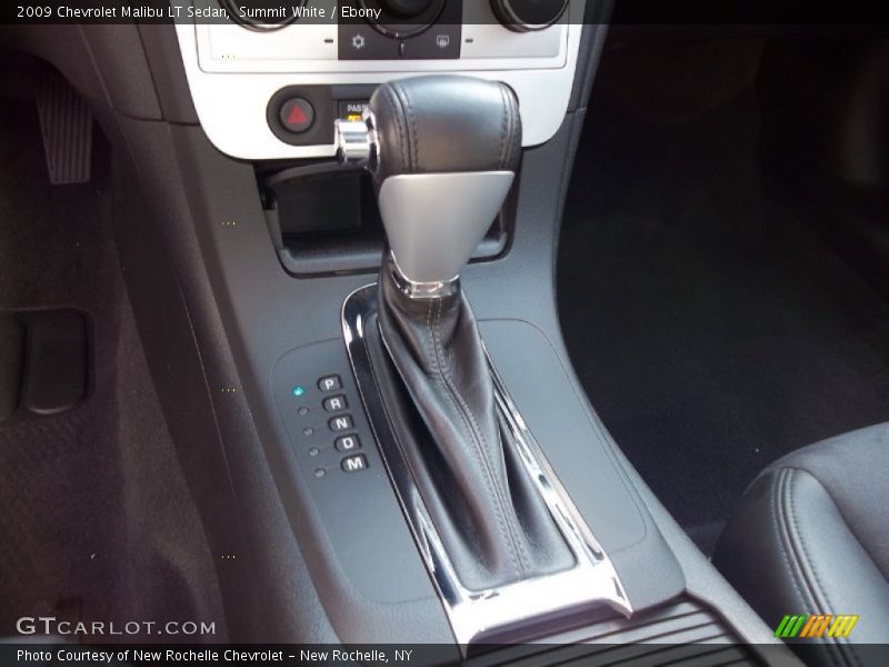 Summit White / Ebony 2009 Chevrolet Malibu LT Sedan