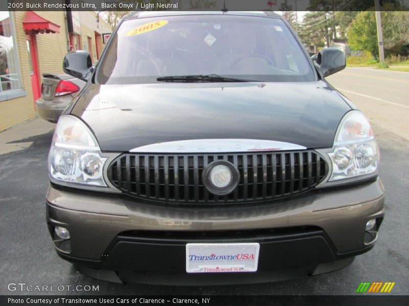 Black Onyx / Light Neutral 2005 Buick Rendezvous Ultra