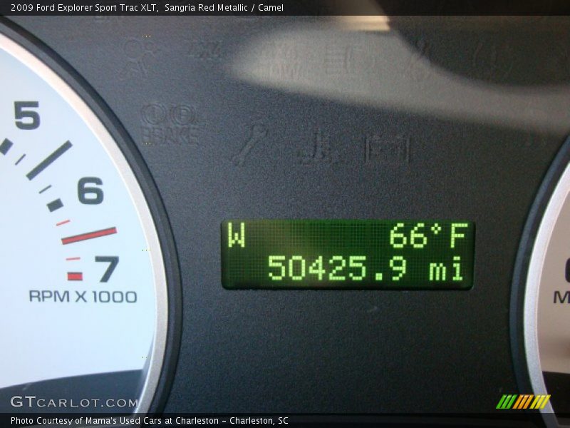 Sangria Red Metallic / Camel 2009 Ford Explorer Sport Trac XLT