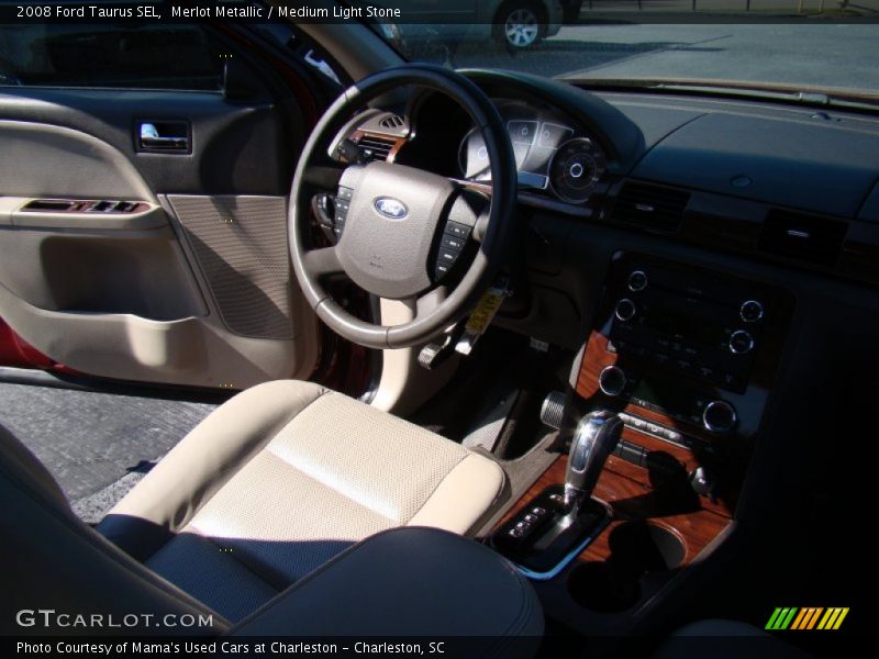 Merlot Metallic / Medium Light Stone 2008 Ford Taurus SEL