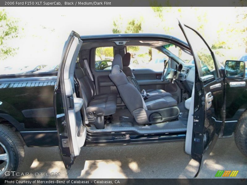 Black / Medium/Dark Flint 2006 Ford F150 XLT SuperCab