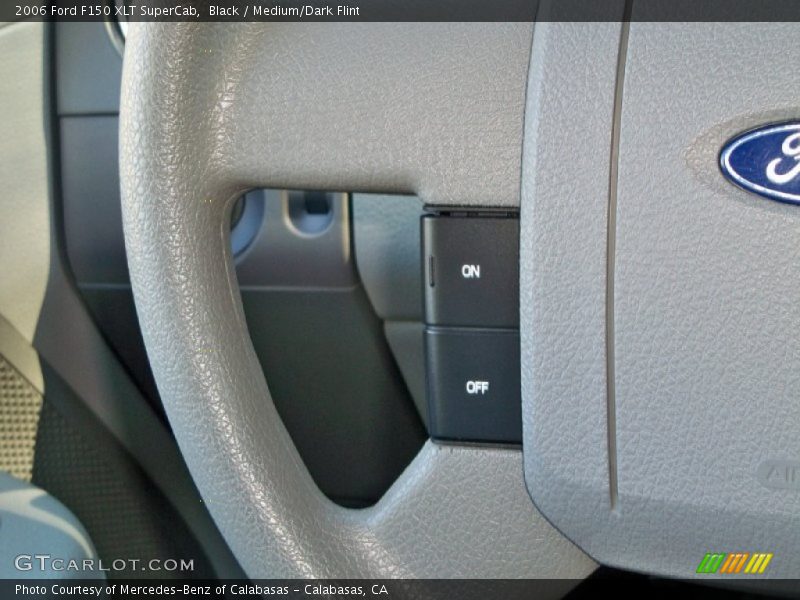 Black / Medium/Dark Flint 2006 Ford F150 XLT SuperCab