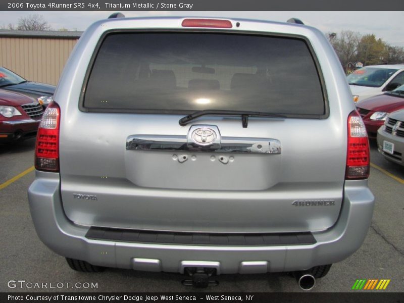 Titanium Metallic / Stone Gray 2006 Toyota 4Runner SR5 4x4