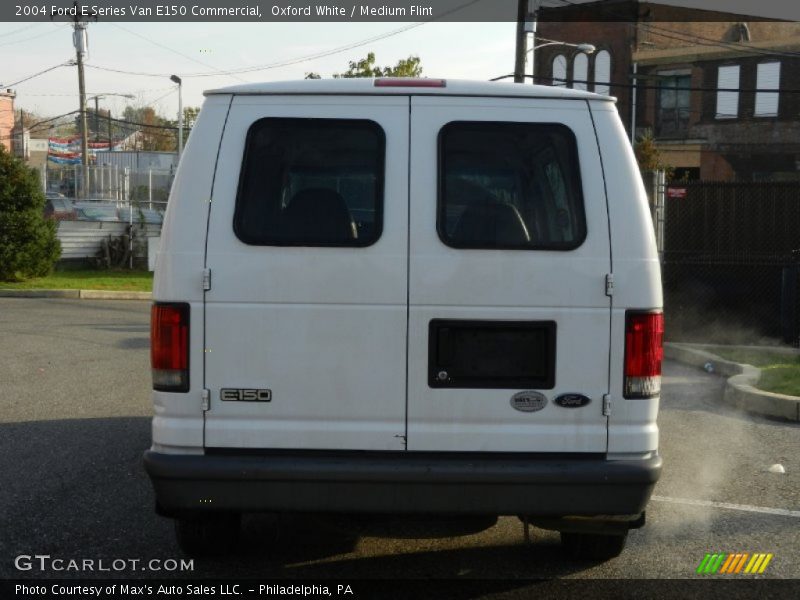 Oxford White / Medium Flint 2004 Ford E Series Van E150 Commercial