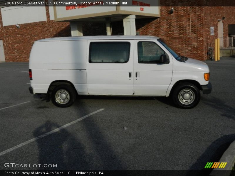 Oxford White / Medium Flint 2004 Ford E Series Van E150 Commercial