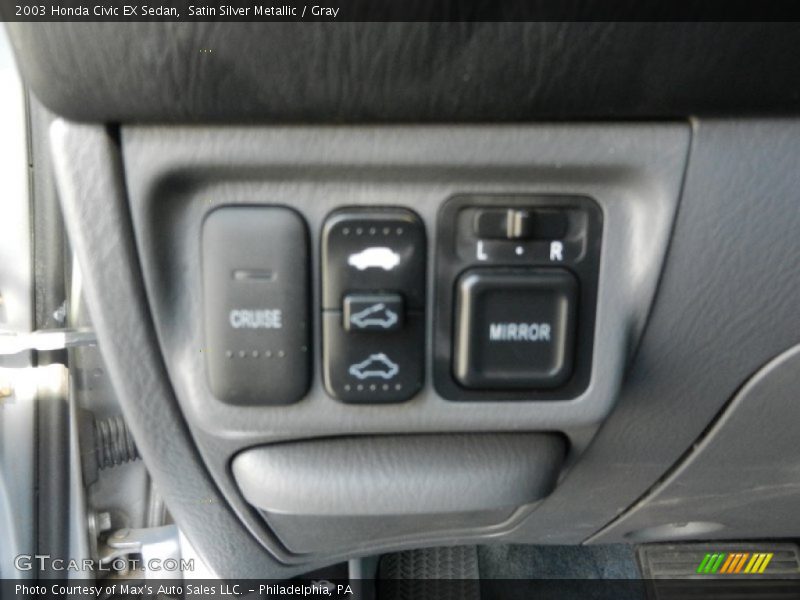 Controls of 2003 Civic EX Sedan