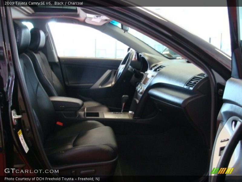 Black / Charcoal 2009 Toyota Camry SE V6