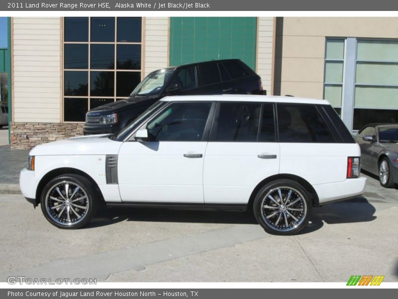 Custom Wheels of 2011 Range Rover HSE