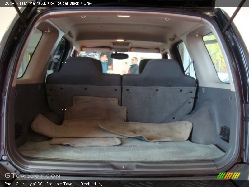 Super Black / Gray 2004 Nissan Xterra XE 4x4