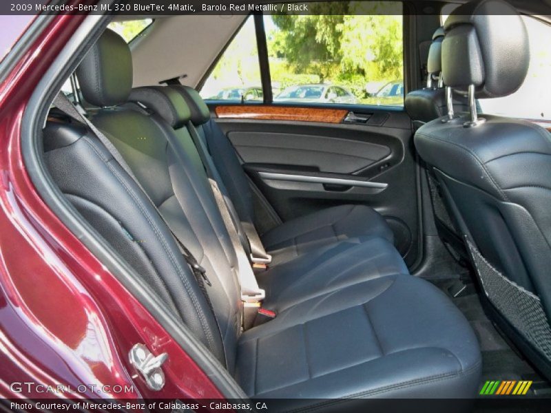 Barolo Red Metallic / Black 2009 Mercedes-Benz ML 320 BlueTec 4Matic